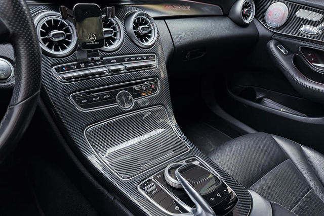 M-BENZ賓士 C300  第10張相片