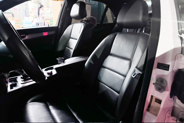 M-BENZ賓士 C250  第4張相片