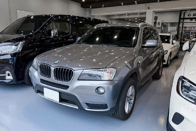 BMW寶馬 X3  第1張相片