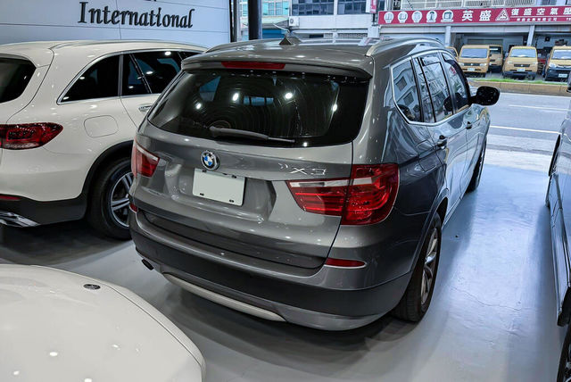 BMW寶馬 X3  第2張相片