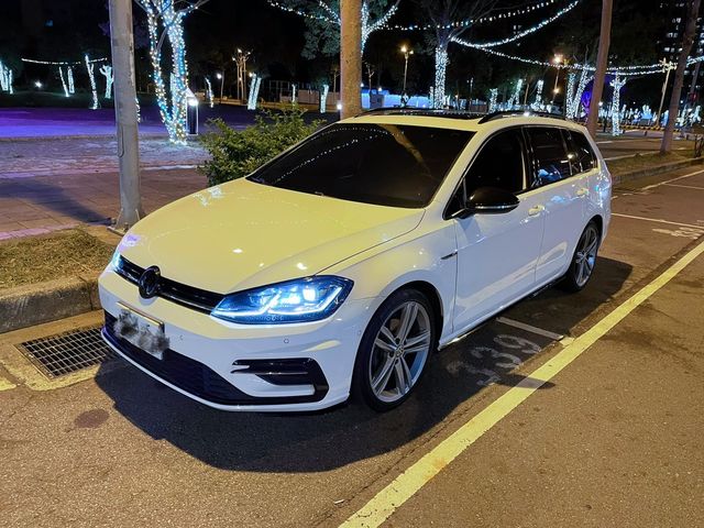 VOLKSWAGEN福斯 GOLF VARIANT  第1張相片