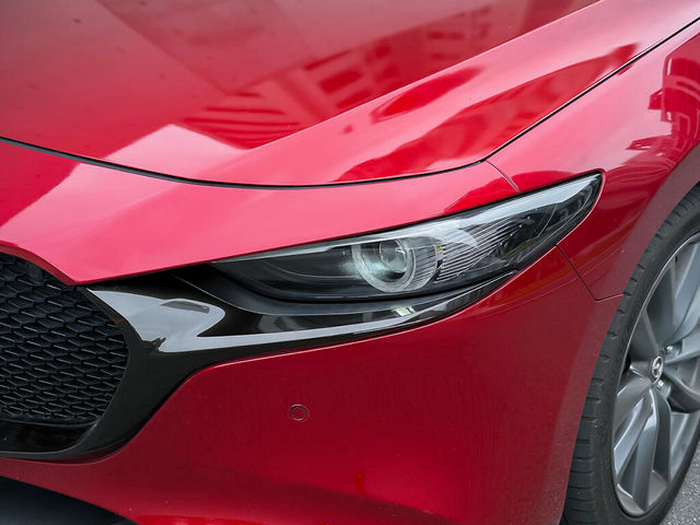 MAZDA馬自達 MAZDA 3  第3張相片