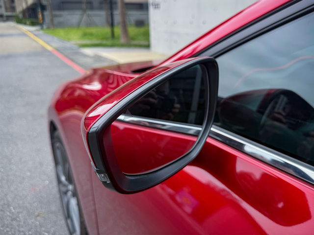 MAZDA馬自達 MAZDA 3  第10張相片