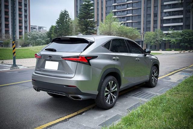 LEXUS凌志 NX300  第2張相片