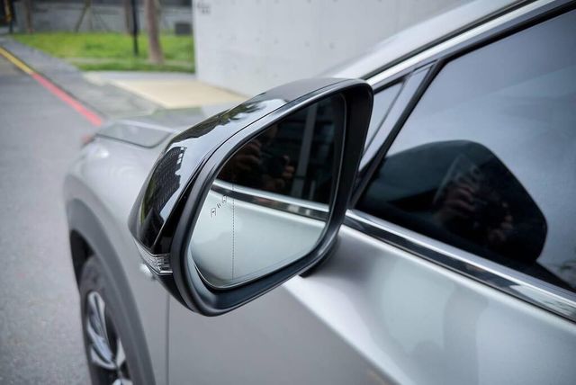 LEXUS凌志 NX300  第4張相片