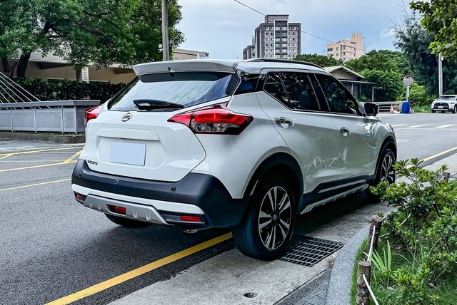 NISSAN日產 KICKS  第2張相片