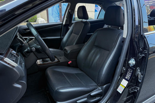 TOYOTA豐田 CAMRY  第11張相片