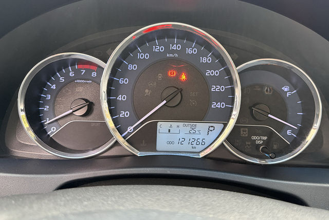 TOYOTA豐田 ALTIS  第5張相片