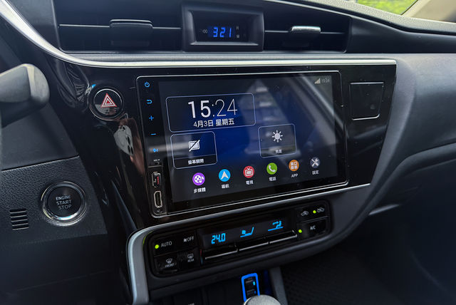 TOYOTA豐田 ALTIS  第6張相片