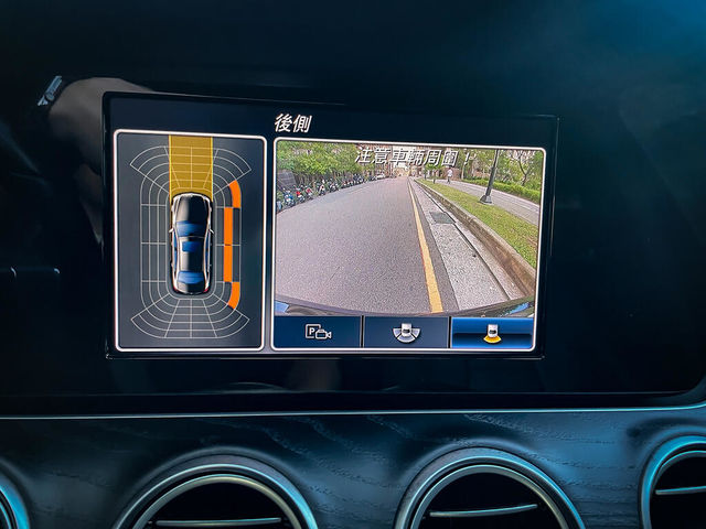 M-BENZ賓士 E200  第8張相片