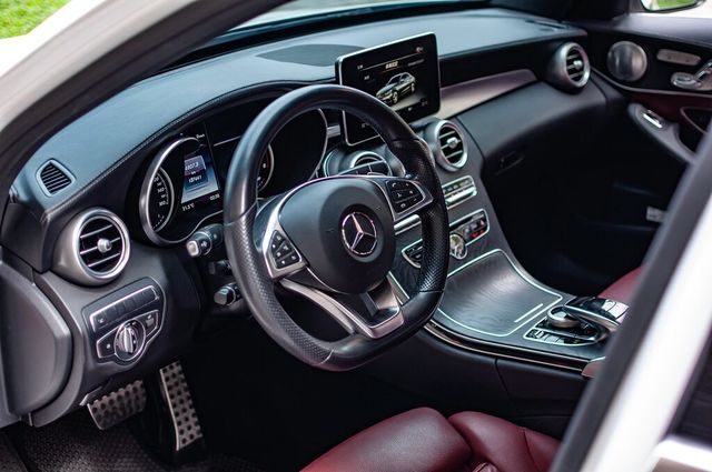 M-BENZ賓士 C300  第6張相片