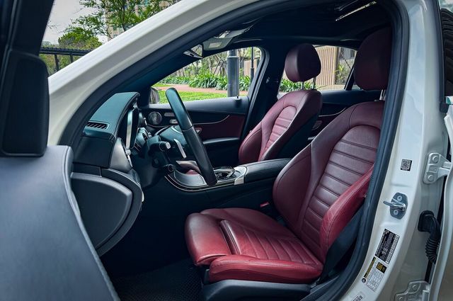 M-BENZ賓士 C300  第12張相片