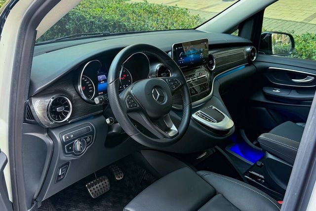 M-BENZ賓士 V250 D  第3張相片