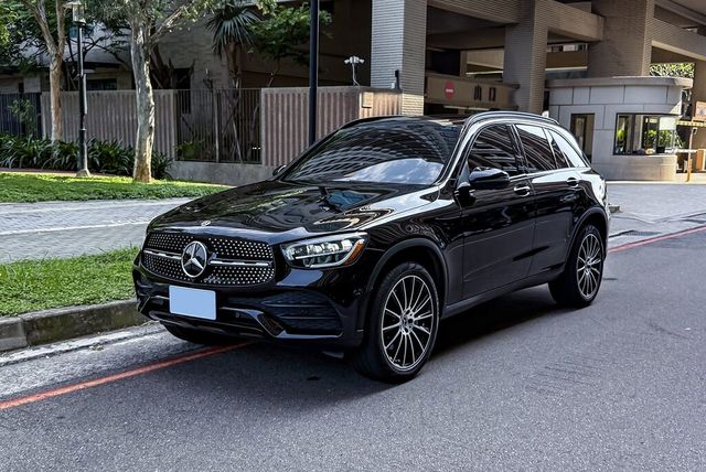 M-BENZ賓士 GLC300  第1張相片