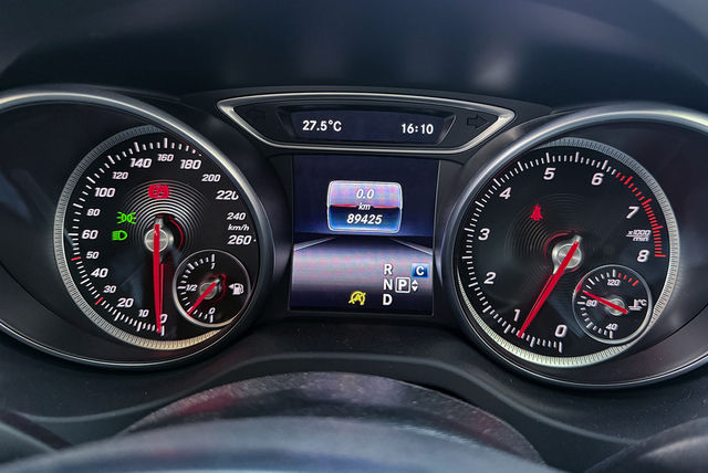 M-BENZ賓士 CLA250  第6張相片