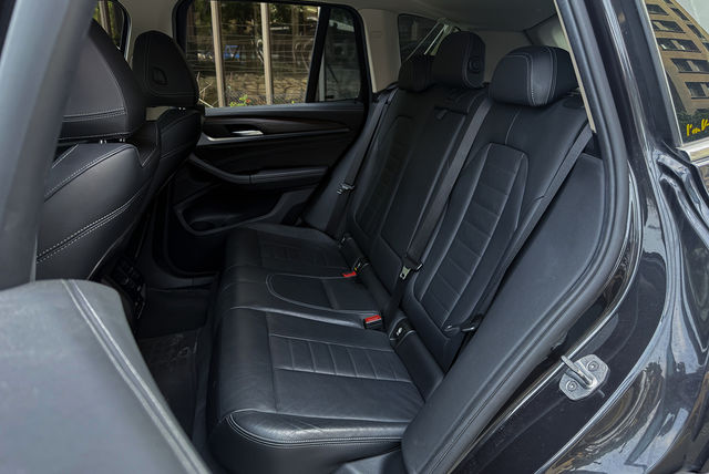 BMW寶馬 X3  第12張相片