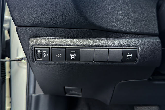 TOYOTA豐田 ALTIS  第6張相片