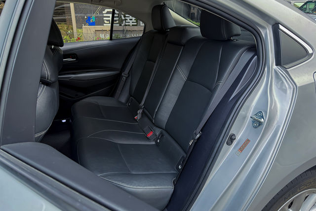 TOYOTA豐田 ALTIS  第10張相片