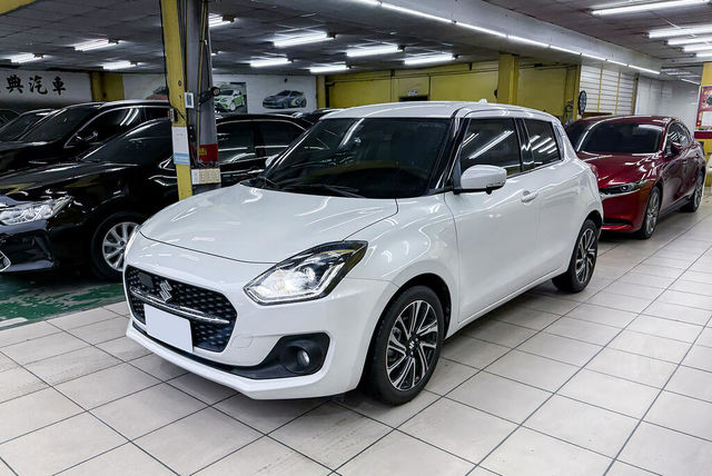 SUZUKI鈴木 SWIFT  第1張相片