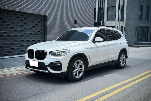 BMW寶馬 X3  第1張相片