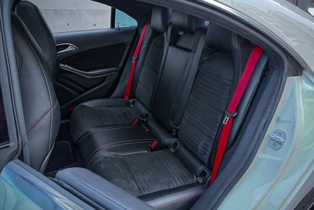 M-BENZ賓士 CLA250  第9張相片