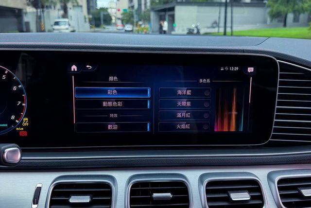 M-BENZ賓士 GLE53 AMG  第13張相片