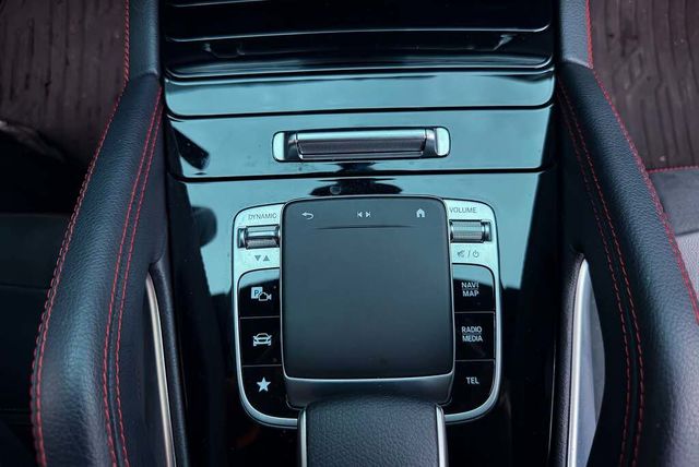 M-BENZ賓士 GLE53 AMG  第14張相片