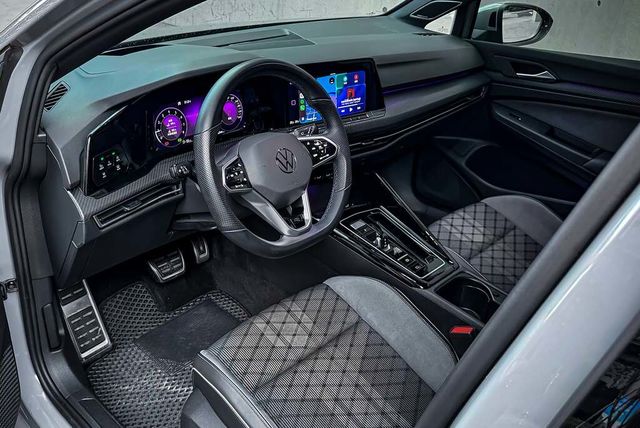 VOLKSWAGEN福斯 GOLF  第5張相片