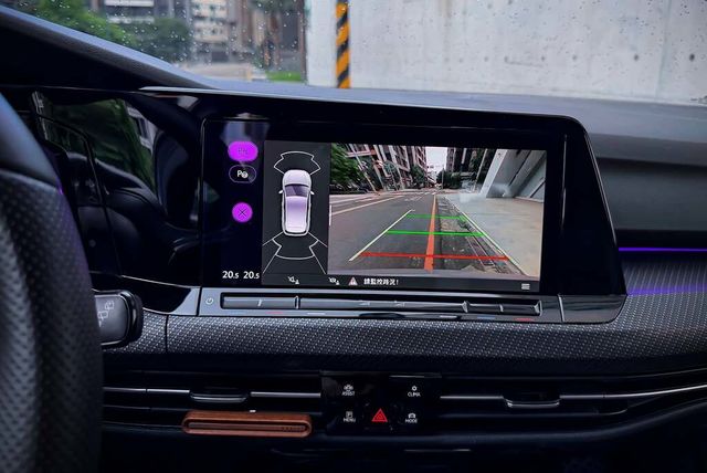 VOLKSWAGEN福斯 GOLF  第11張相片
