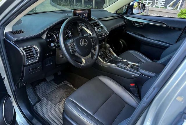LEXUS凌志 NX200  第5張相片