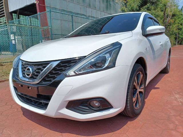 NISSAN日產 TIIDA  第2張相片