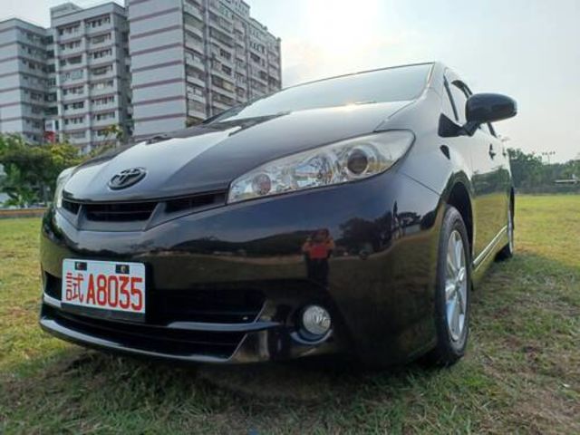 TOYOTA豐田 WISH  第1張相片