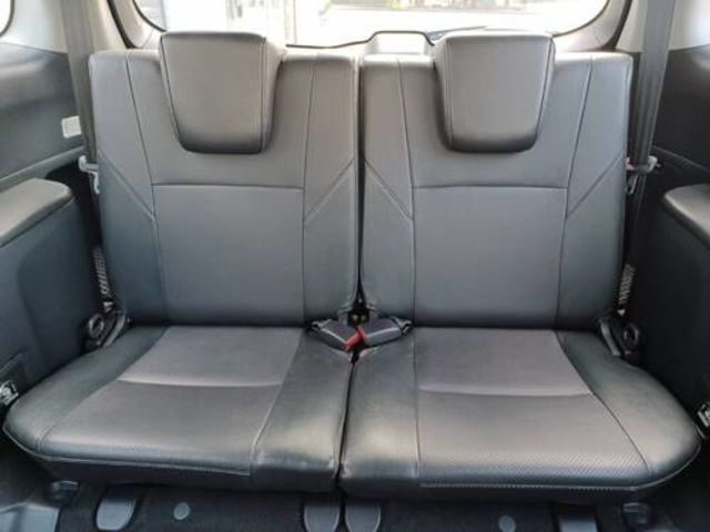 TOYOTA豐田 WISH  第11張相片