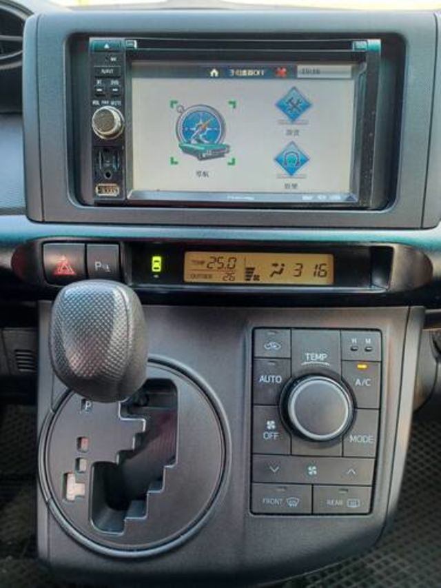 TOYOTA豐田 WISH  第12張相片