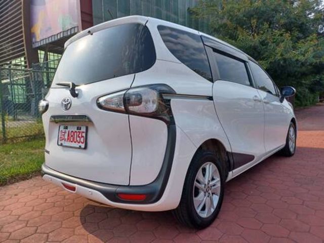 TOYOTA豐田 SIENTA  第3張相片
