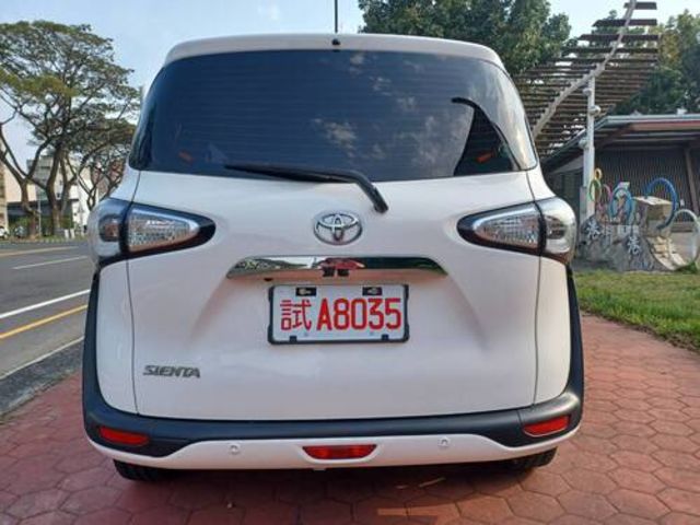 TOYOTA豐田 SIENTA  第7張相片