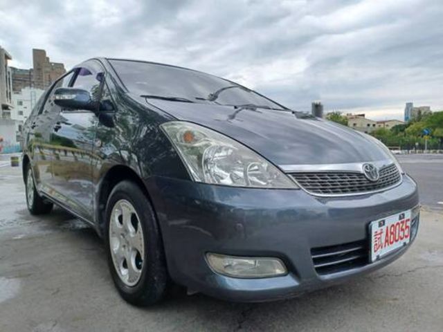 TOYOTA豐田 WISH  第2張相片