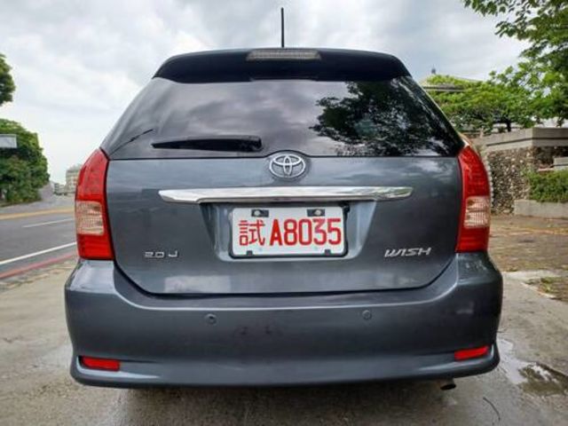 TOYOTA豐田 WISH  第6張相片