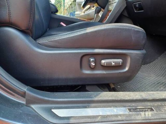 TOYOTA豐田 CAMRY  第10張相片