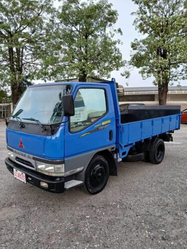 MITSUBISHI三菱 CANTER  第3張相片
