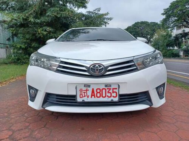 TOYOTA豐田 ALTIS  第5張相片