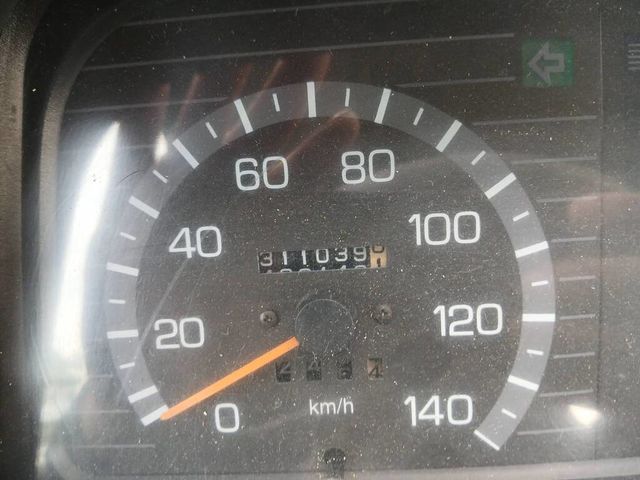 MITSUBISHI三菱 CANTER  第10張相片