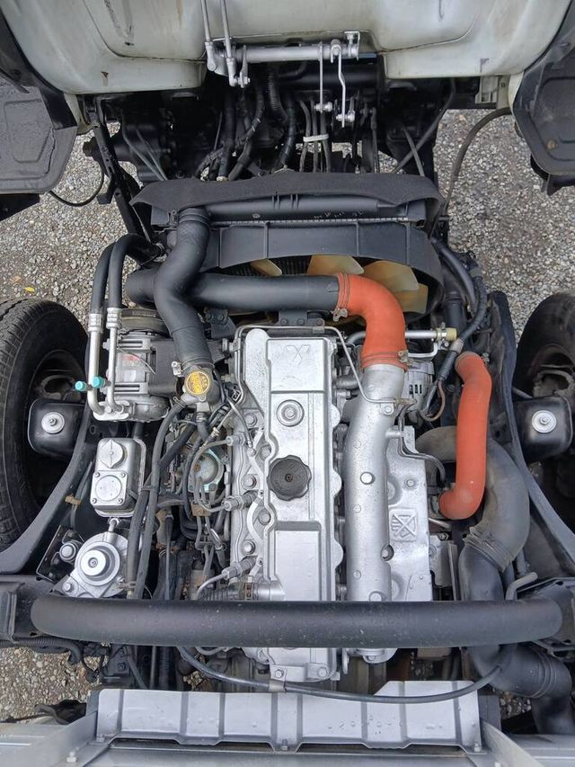 MITSUBISHI三菱 CANTER  第14張相片