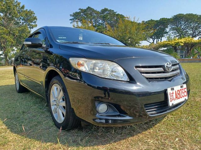 TOYOTA豐田 ALTIS  第2張相片
