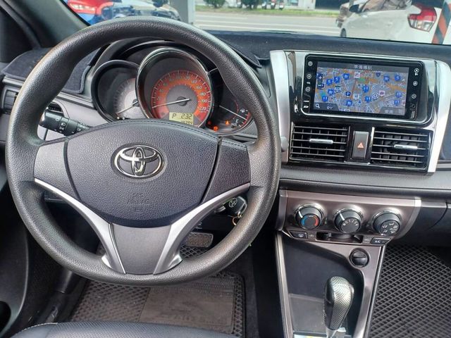 TOYOTA豐田 YARIS  第13張相片
