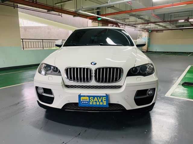 BMW X6 40D  第2張相片