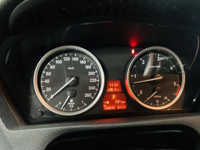 BMW X6 40D  第8張相片