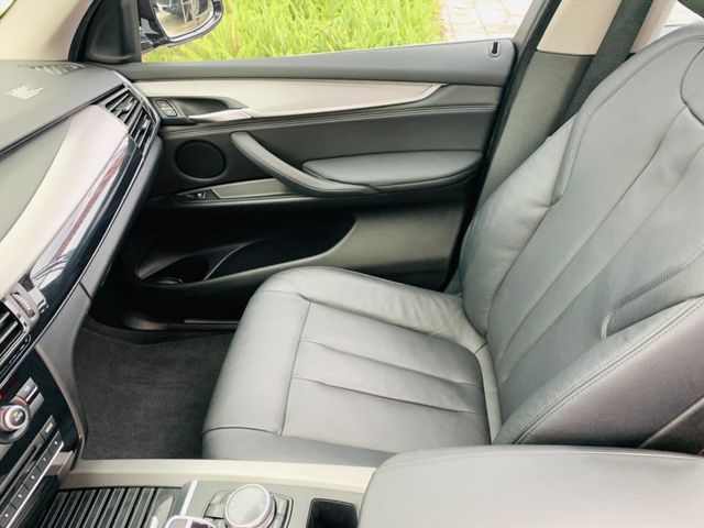 BMW X5 25D  第12張相片