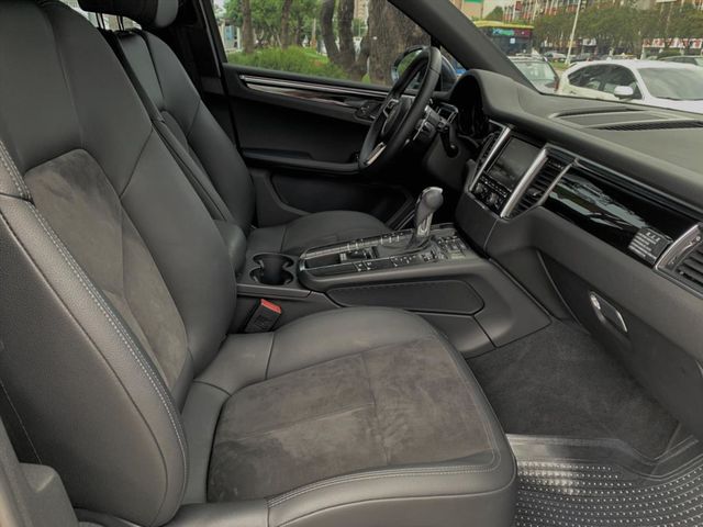2014 MACAN S DIESEL  第14張相片