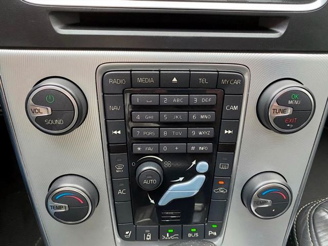 2011 VOLVO V60  第11張相片